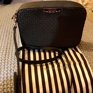 Henri Bendle Cross Body W 57 Collection